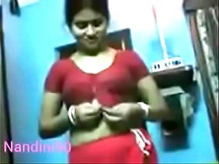 Married wifey fuck in red saree and half-top